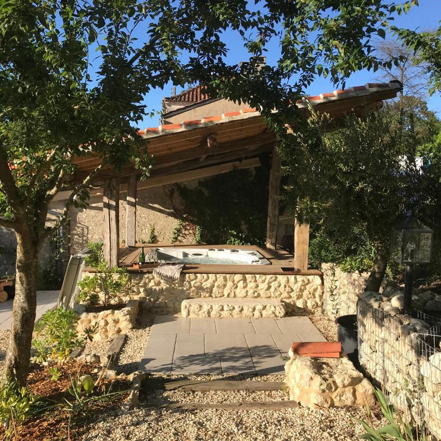 Les Ombrieres Bed & Breakfast Porcheresse Dış mekan fotoğraf