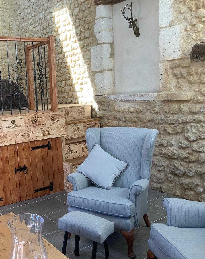 Les Ombrieres Bed & Breakfast Porcheresse Dış mekan fotoğraf